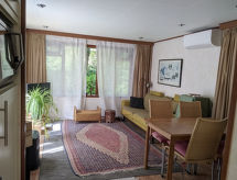 Comfortabel chalet aan de golfbaan in Diessen, Noord-Brabant - thumbnail 4
