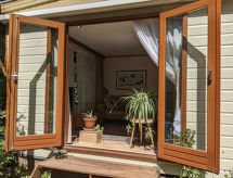 Comfortabel chalet aan de golfbaan in Diessen, Noord-Brabant - thumbnail 1