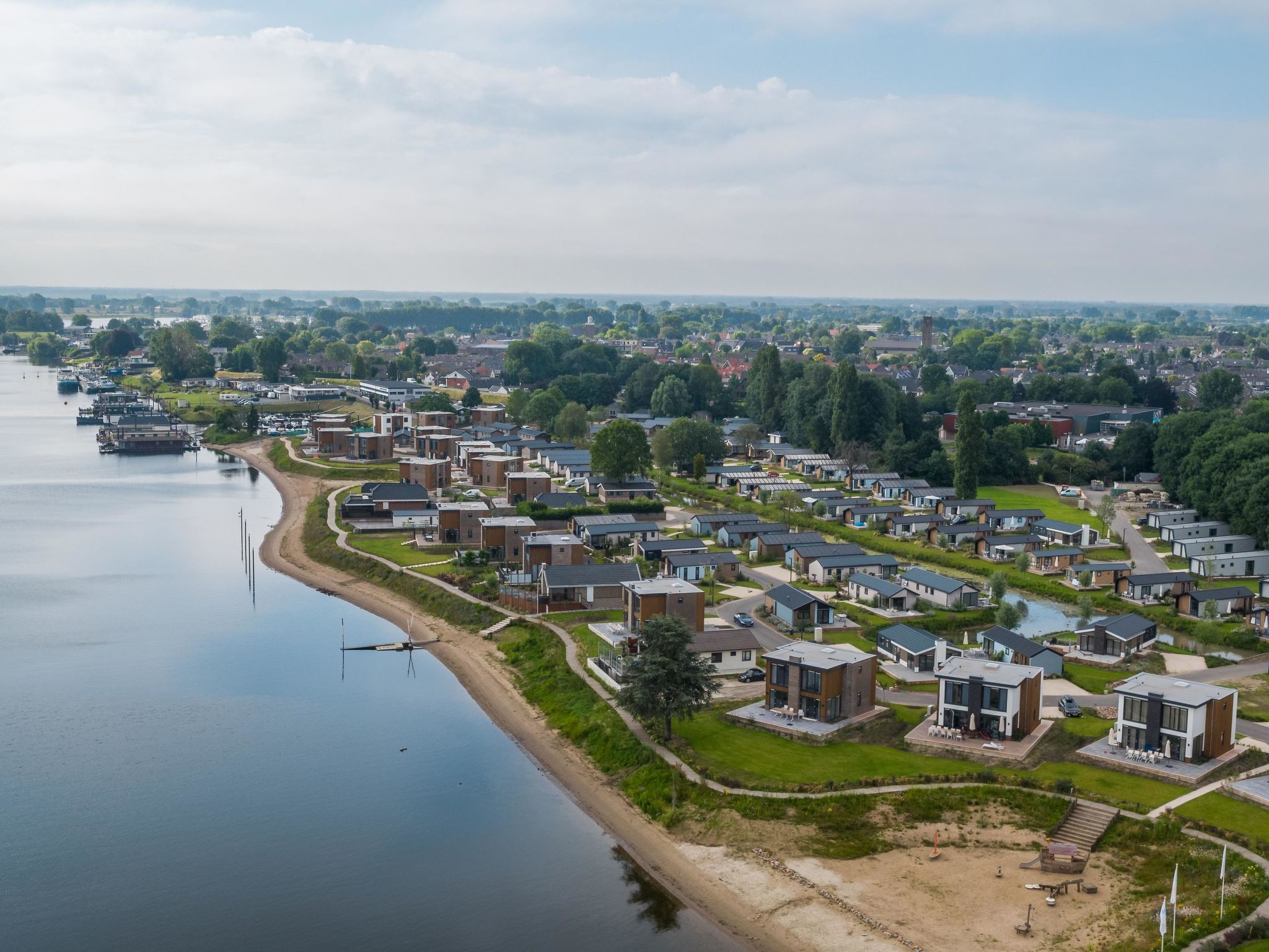 Aan de Maas - Maas Villa Waterzicht | 10p - Umgebung