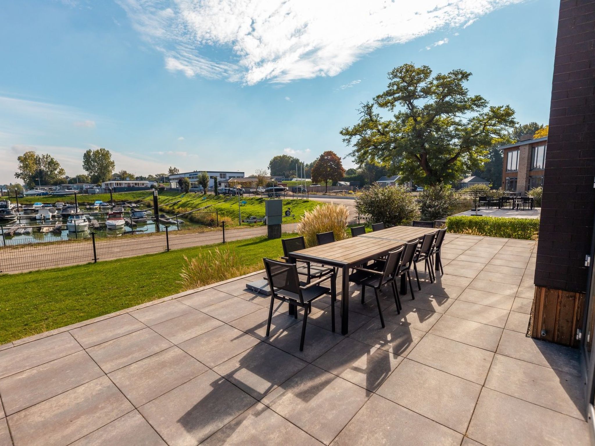 Aan de Maas - Maas Villa Havenzicht | 10p - Draußen
