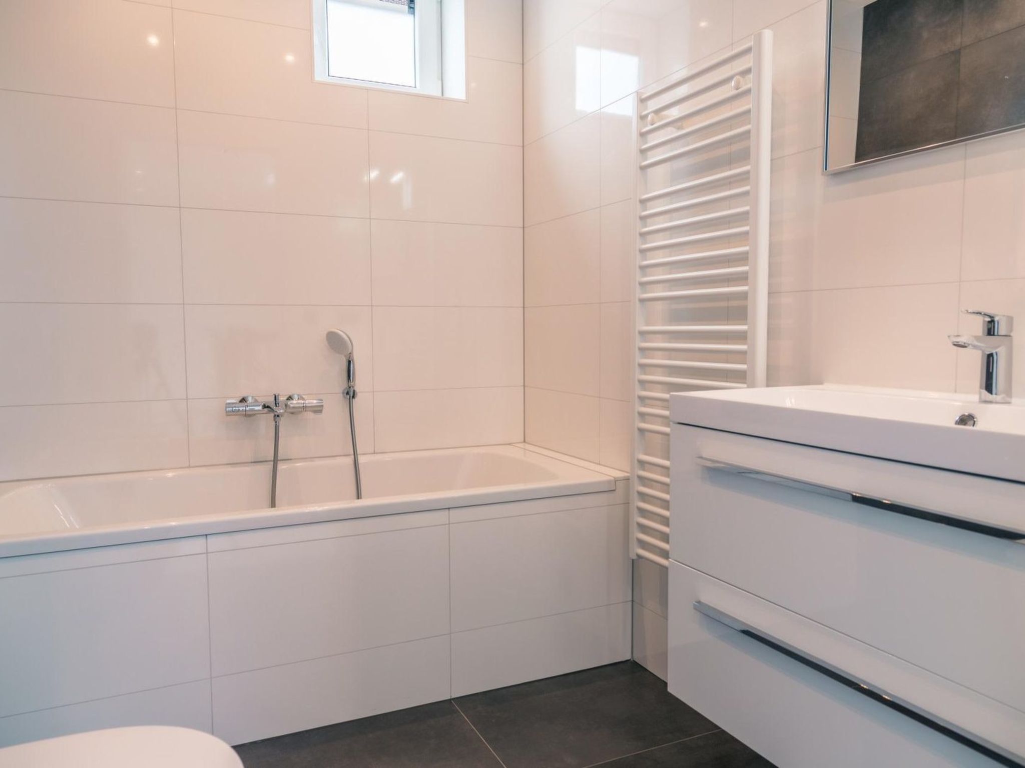 Aan de Maas - Maas Villa Waterzicht Sauna | 10p - Draußen