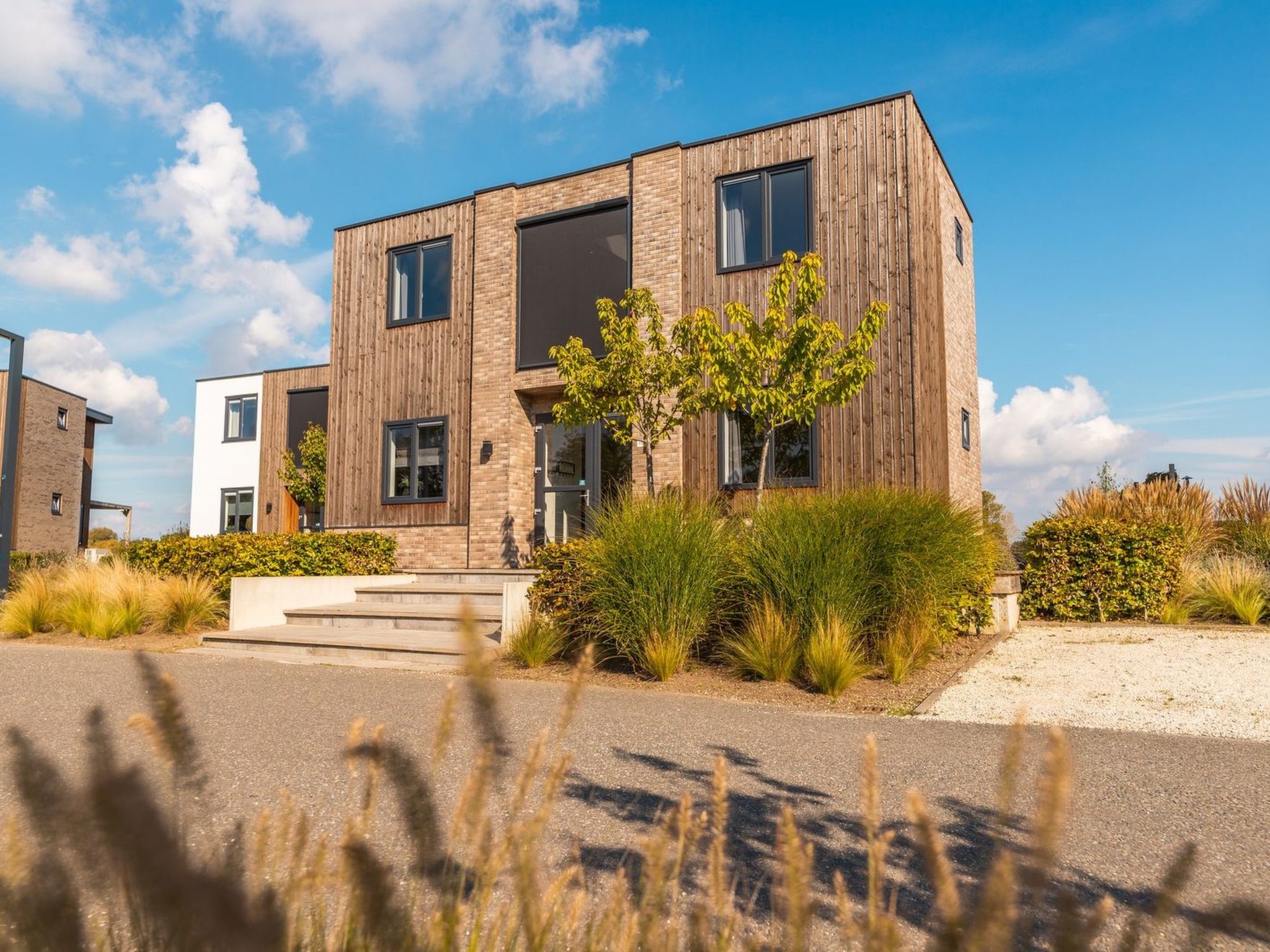 Aan de Maas - Maas Villa Waterzicht Sauna | 10p - Draußen