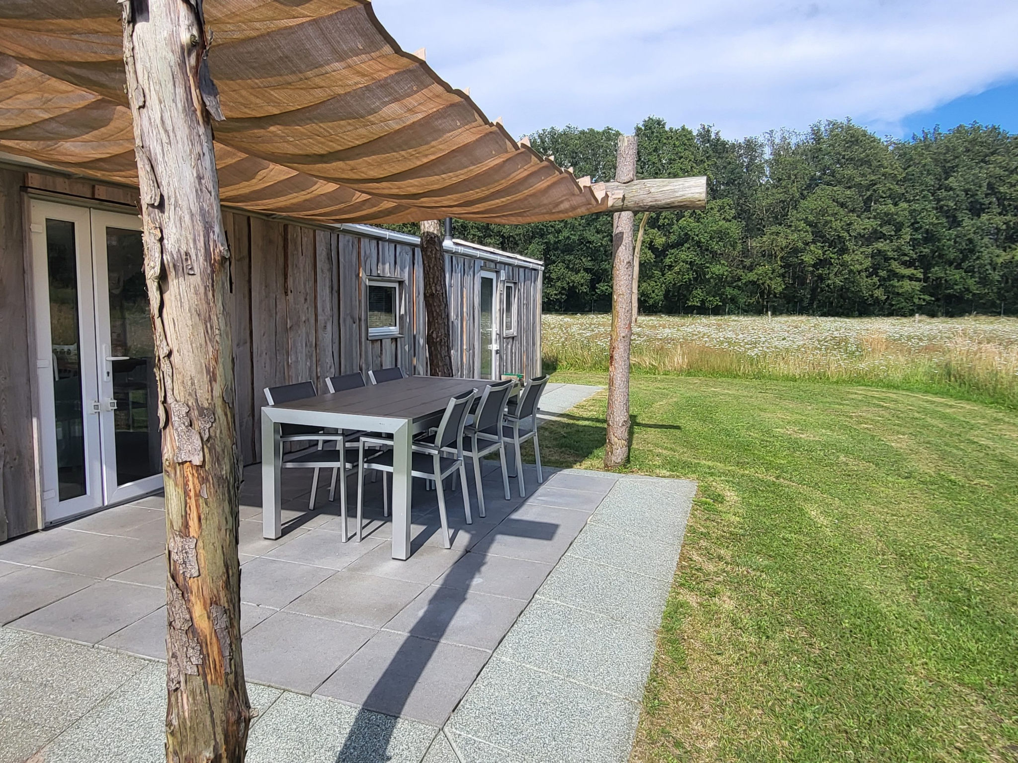 Hoeve Twente - De Torenvalk - Buiten