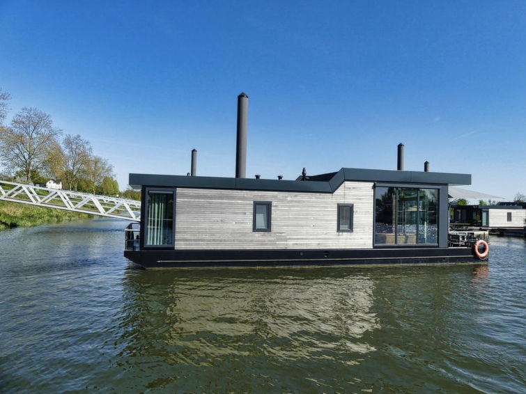 Maasterp - Woonboot 1 - Maaseik