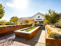 Luxe vakantiehuis met verwarmd zwembad in groene omgeving van Bemelen - thumbnail 6