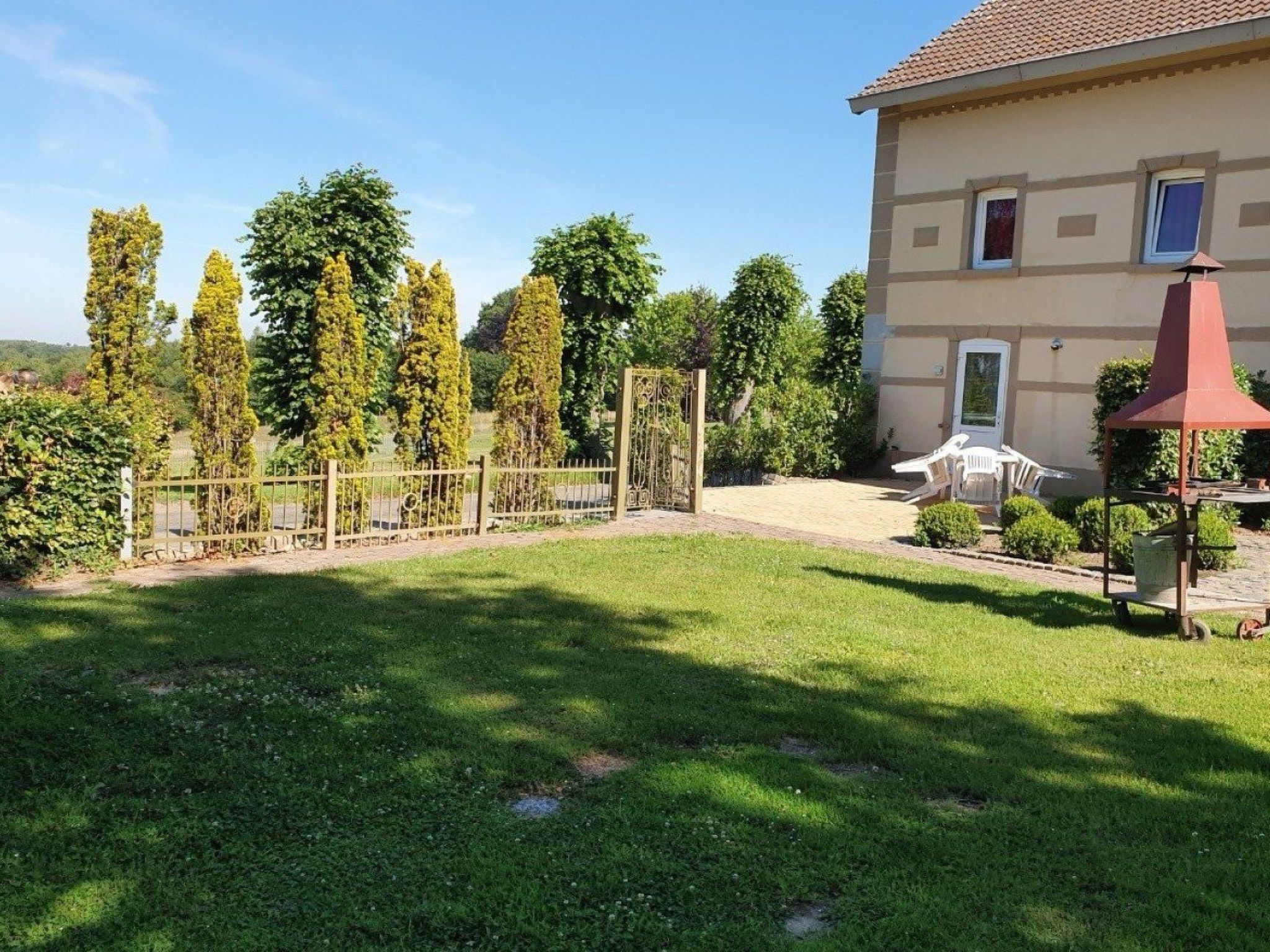 7-Personen-Reihenferienhaus

Entdecken Sie den Komfort des 7-Personen-Reihenhauses im Bungalowpark Landsrade, gelegen in der malerischen Hügellandschaft von Süd-Limburg. Diese Unterkunft ist ideal f..