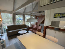 Golfbungalow Alpha 77 in Simpelveld – 6 personen, 60m², aan de golfbaan - thumbnail 3