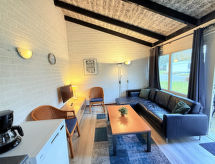 Romantische bungalow aan golfbaan in hartje Zuid-Limburg voor 4 personen - thumbnail 1
