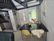 Luxe vakantiebungalow aan golfbaan in het Limburgse heuvelland - thumbnail 4