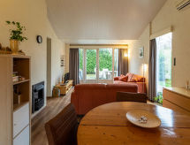 Luxe golfbungalow Castra 50 in het heuvelland van Zuid-Limburg - thumbnail 1