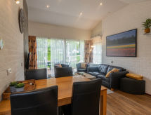 Luxe golfbungalow Castra 48 in het Zuid-Limburgse heuvelland - thumbnail 1