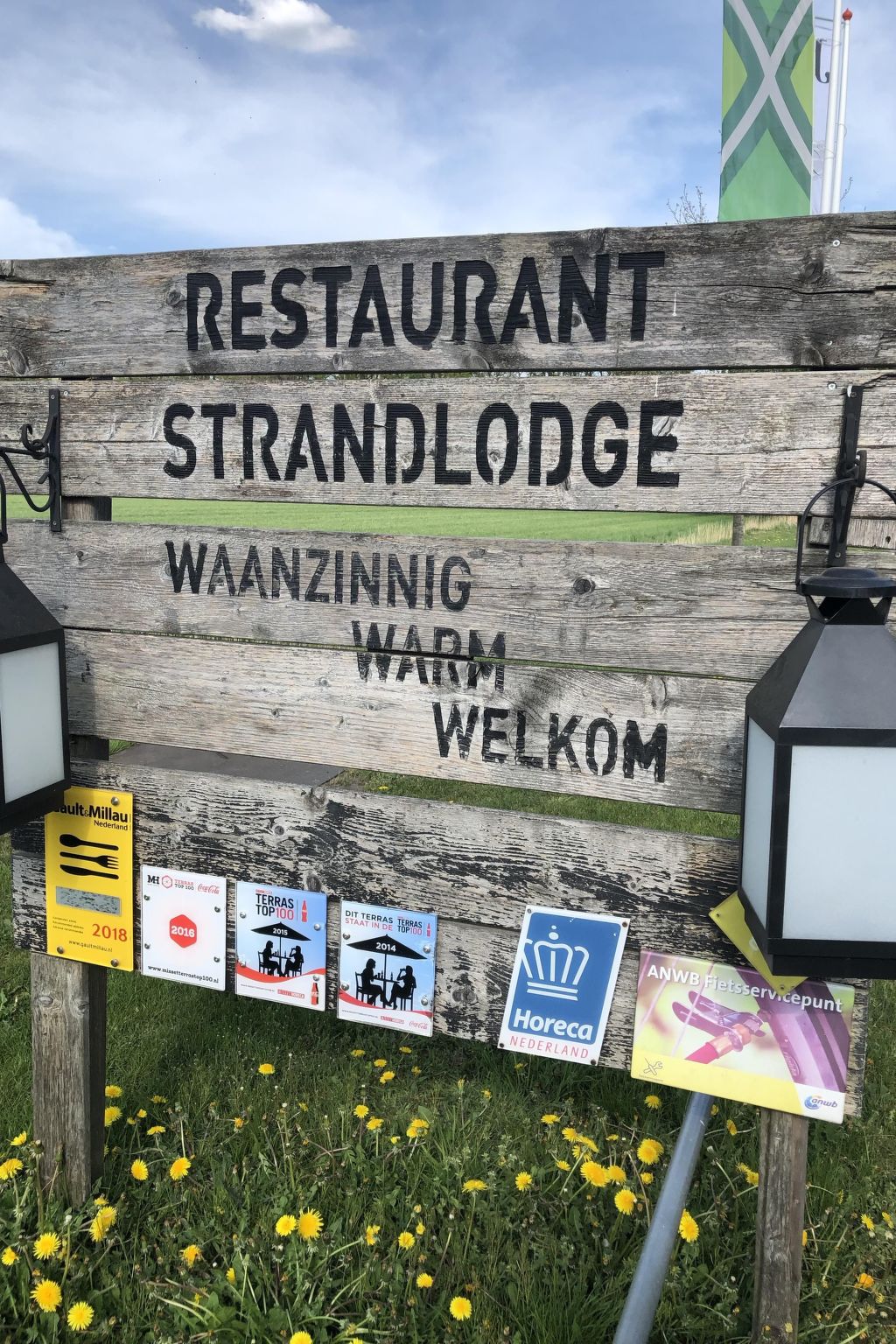 Geräumiges Ferienhaus mitten im Wald-Binnen