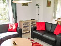 Vrijstaande 6-persoonsbungalow aan golfbaan in bosrijk Lochem - thumbnail 6