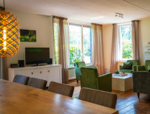 Ruim vakantiehuis Douglas voor 10 personen op kindvriendelijk park De Rimboe - thumbnail 2
