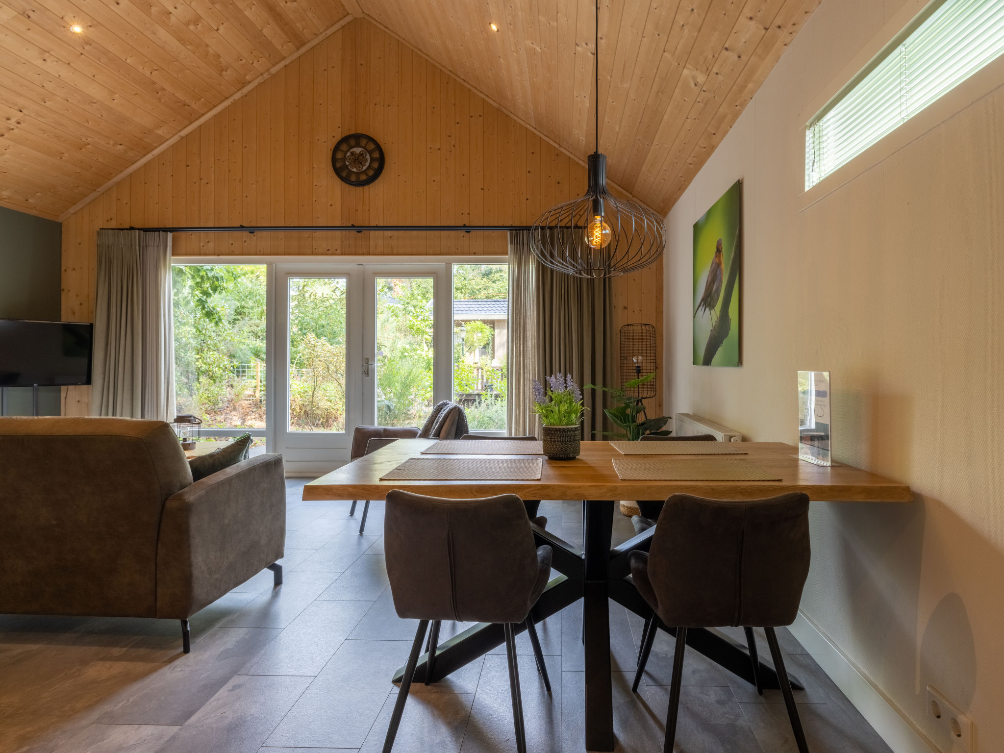 Boslodge-Drinnen