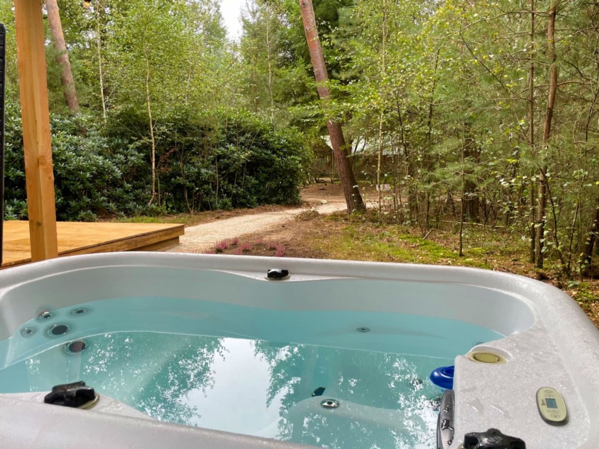 Outdoors Holten - Diamond Suite met Jacuzzi