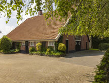 Familieboerderij in Losser: ruim vakantiehuis voor 14 personen op het platteland - thumbnail 1
