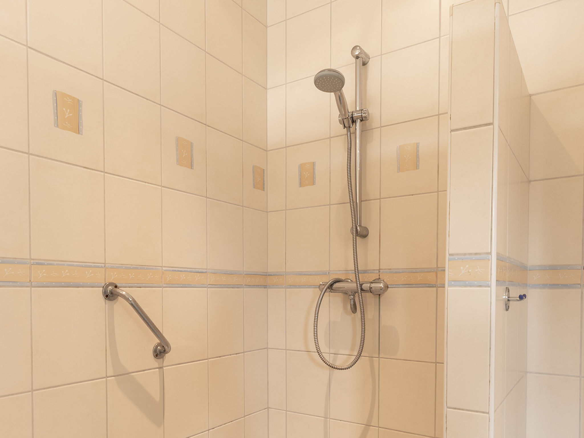 Camping De Molenhof - Familiehuis 10 personen - Inside