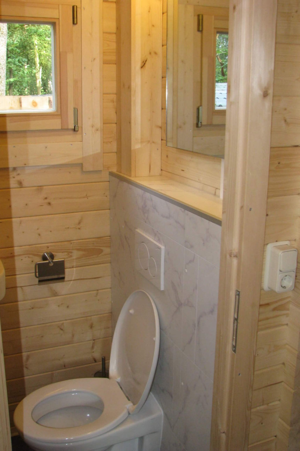 Recreatiepark Klein Zwitserland - Boomhut - Dedans