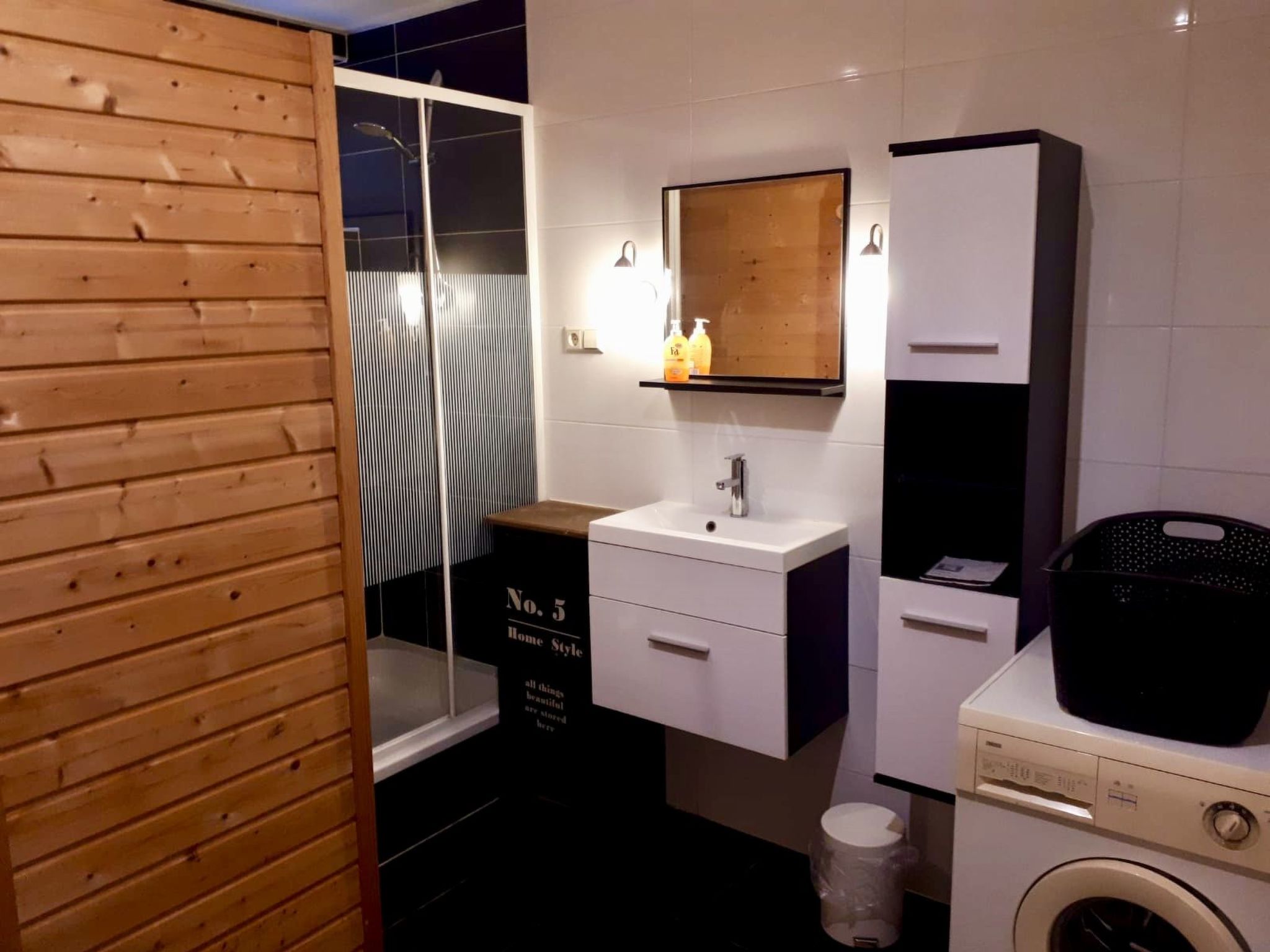 Ferienvilla mit Sauna und Whirlpool-Image-tags.info