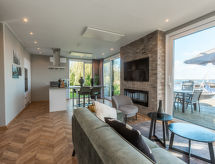 Villa Waterrijk: Knus vakantiehuis aan de Wiedense Meren in Wanneperveen - thumbnail 5