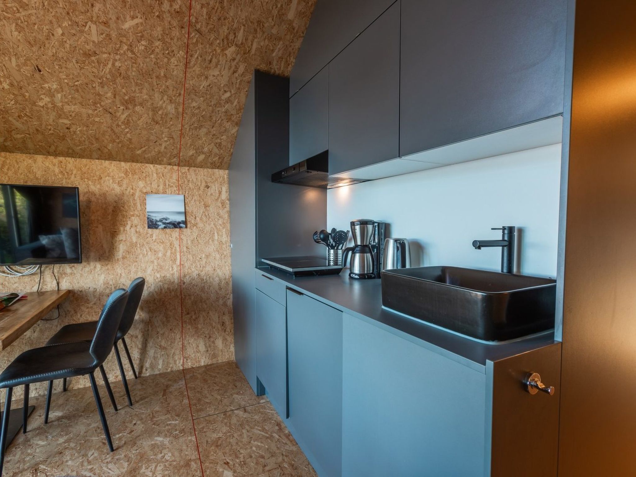 De Wiedense Meren - Tiny House Havenzicht | 4p - Draußen
