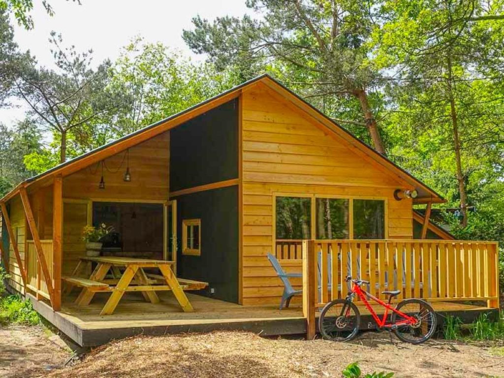Vakantiehuis Glamping family lodge 10 in Nederland