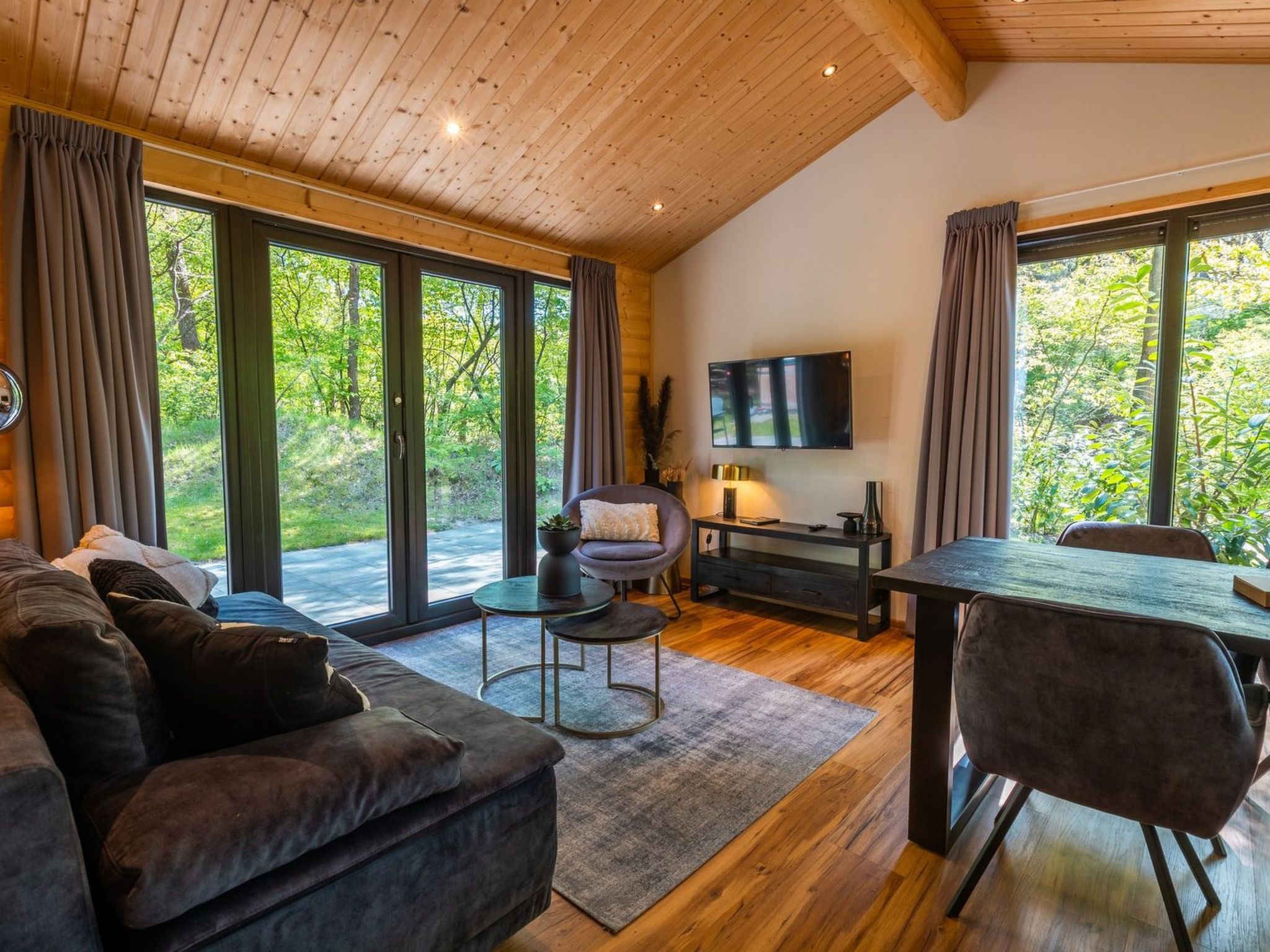 De Wiltzangh - Esborg Wellness Lodge | 2p