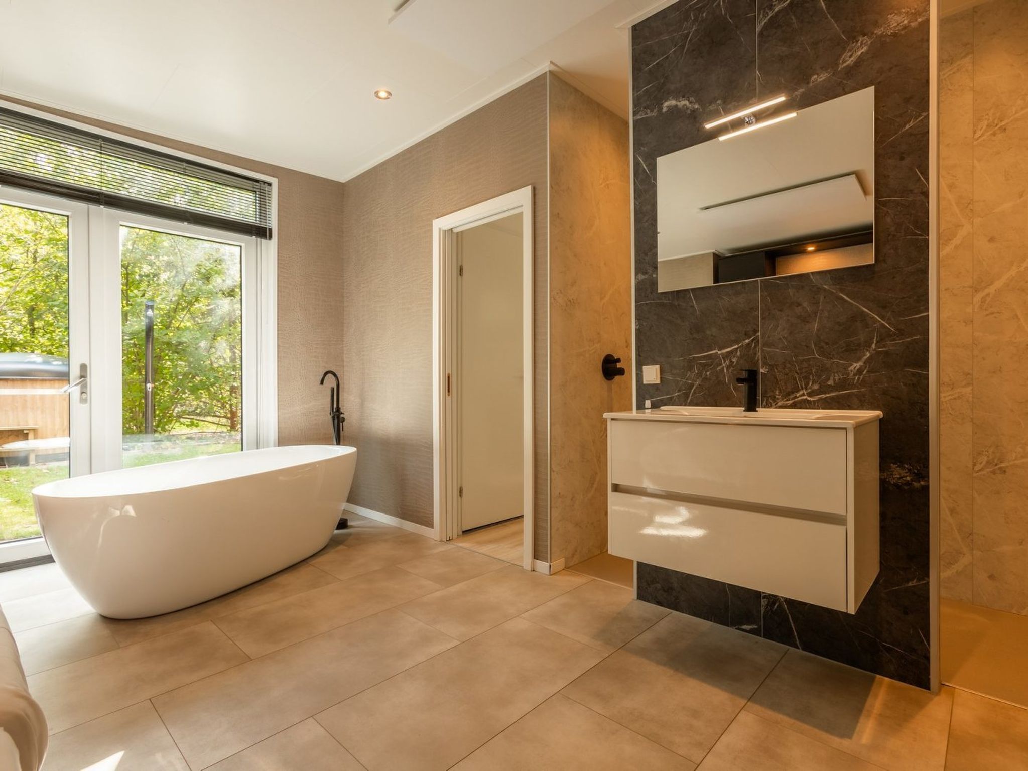 De Wiltzangh - Bosrand Wellness Cabin Premium | 2p - Buiten
