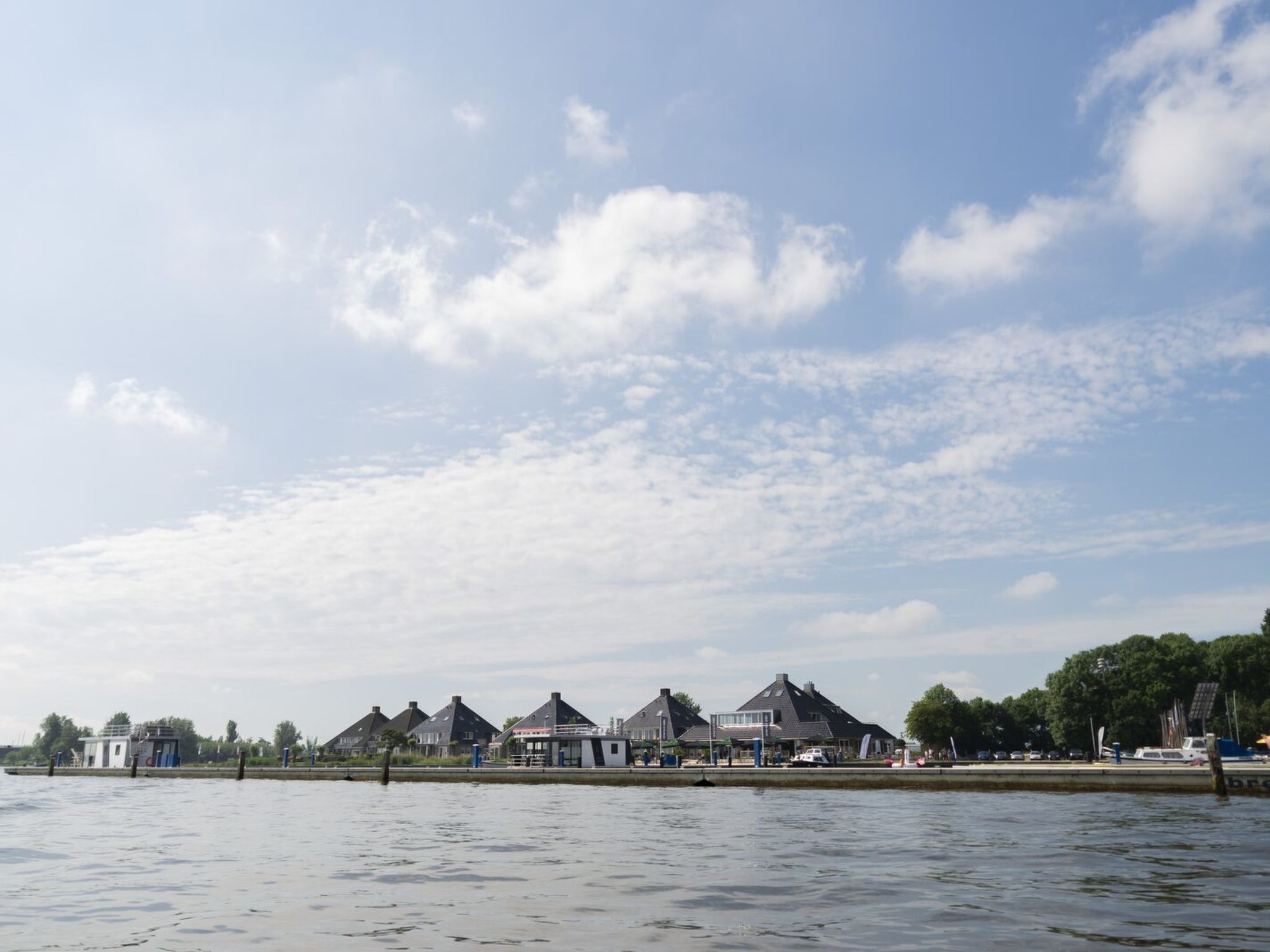 HouseBoat MeerRand - Outside