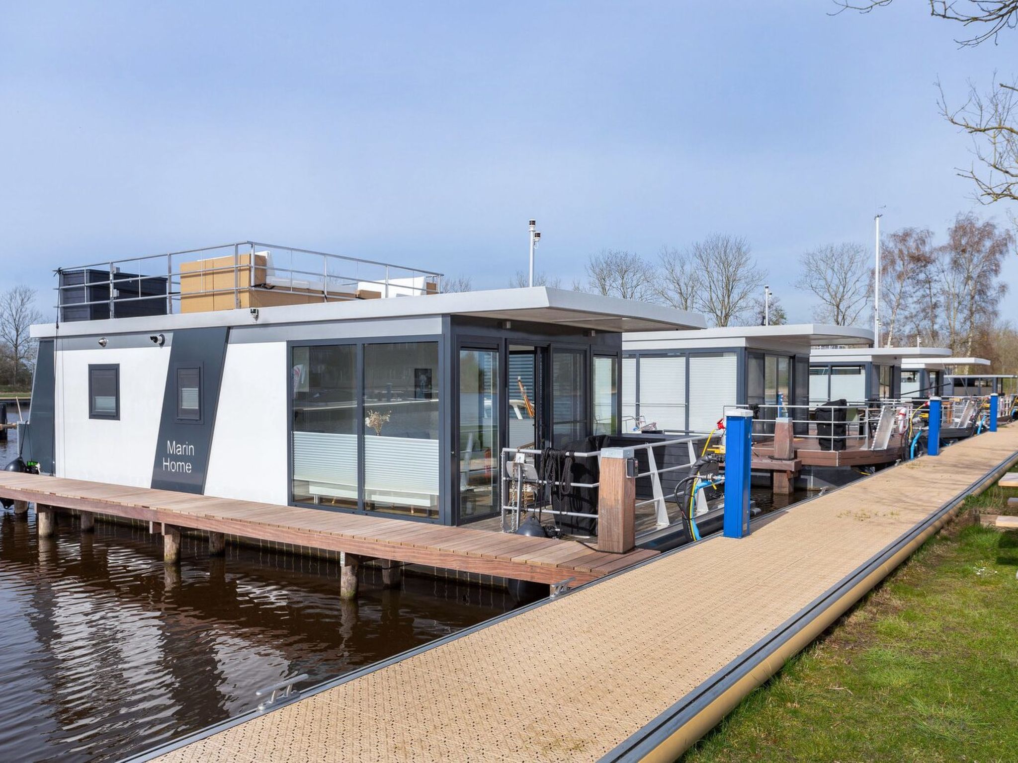 HouseBoat MeerRand - Outside