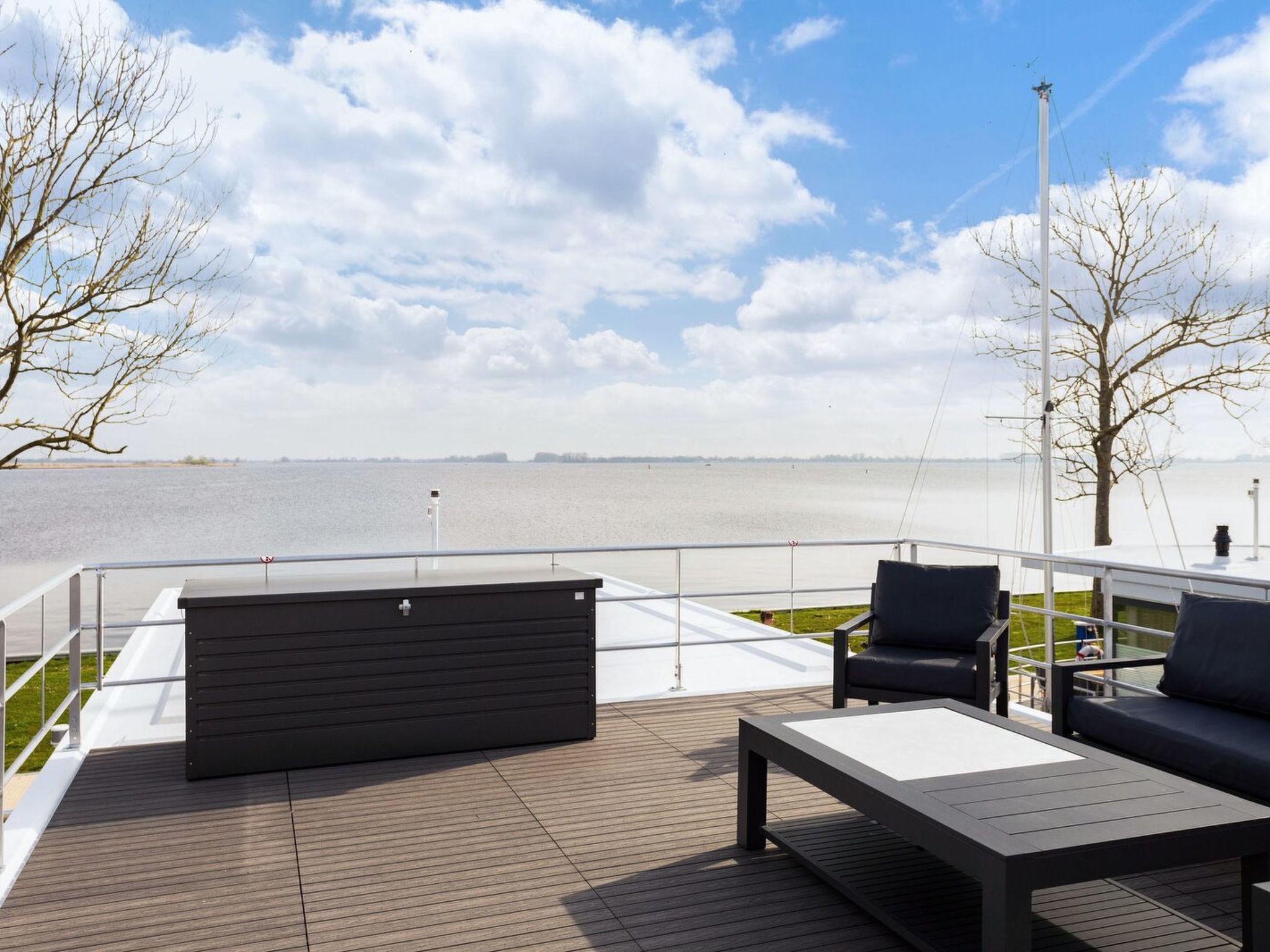 HouseBoat De Valreep - Outside