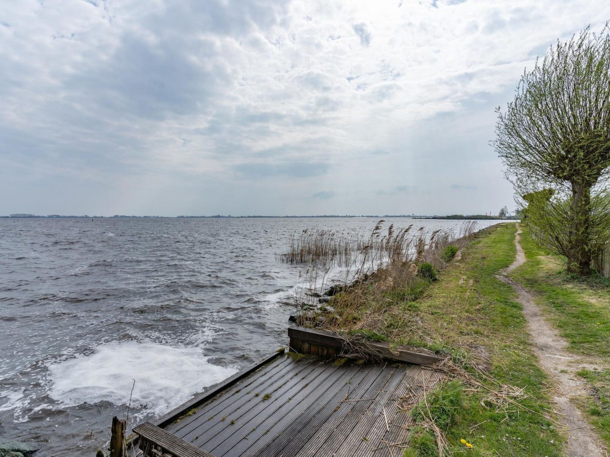 LagoLux Sneekermeer - Buiten