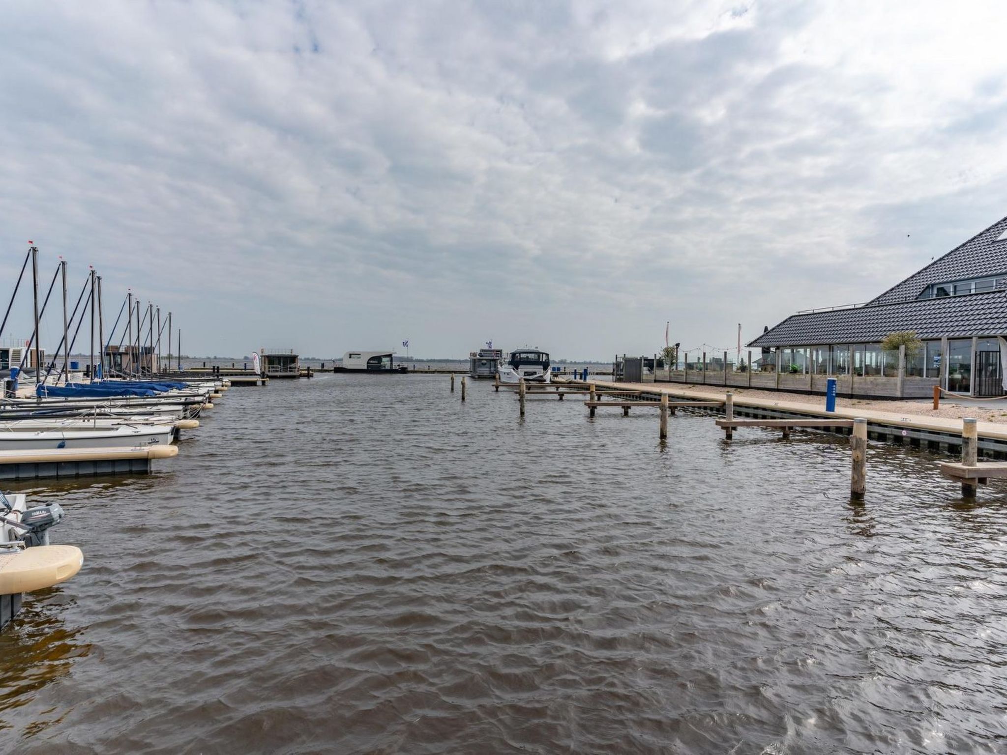LagoLux Sneekermeer - Buiten