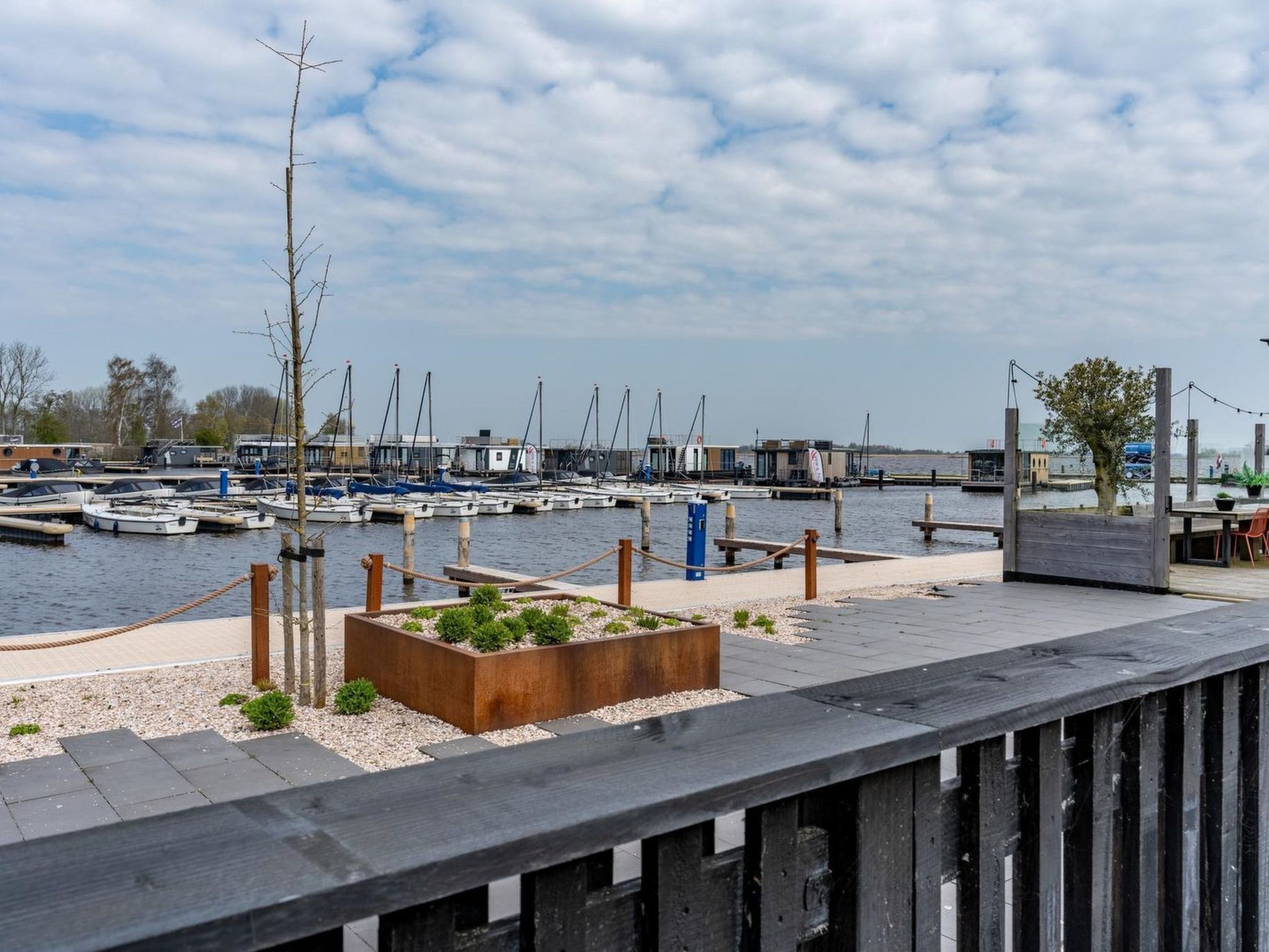 LagoLux Sneekermeer - Buiten