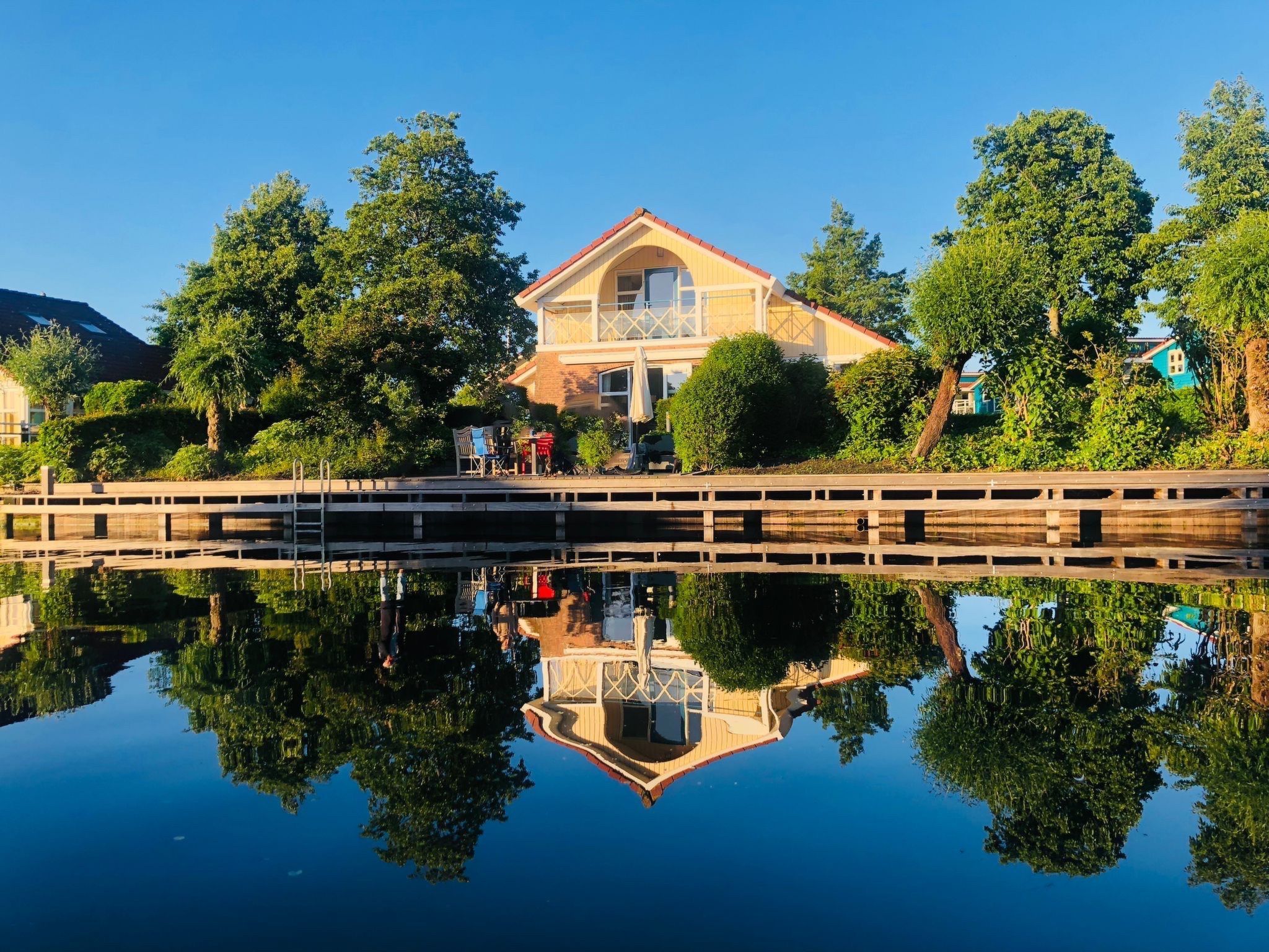 Ferienvilla Sudersee direkt am Wasser-Image-tags.info
