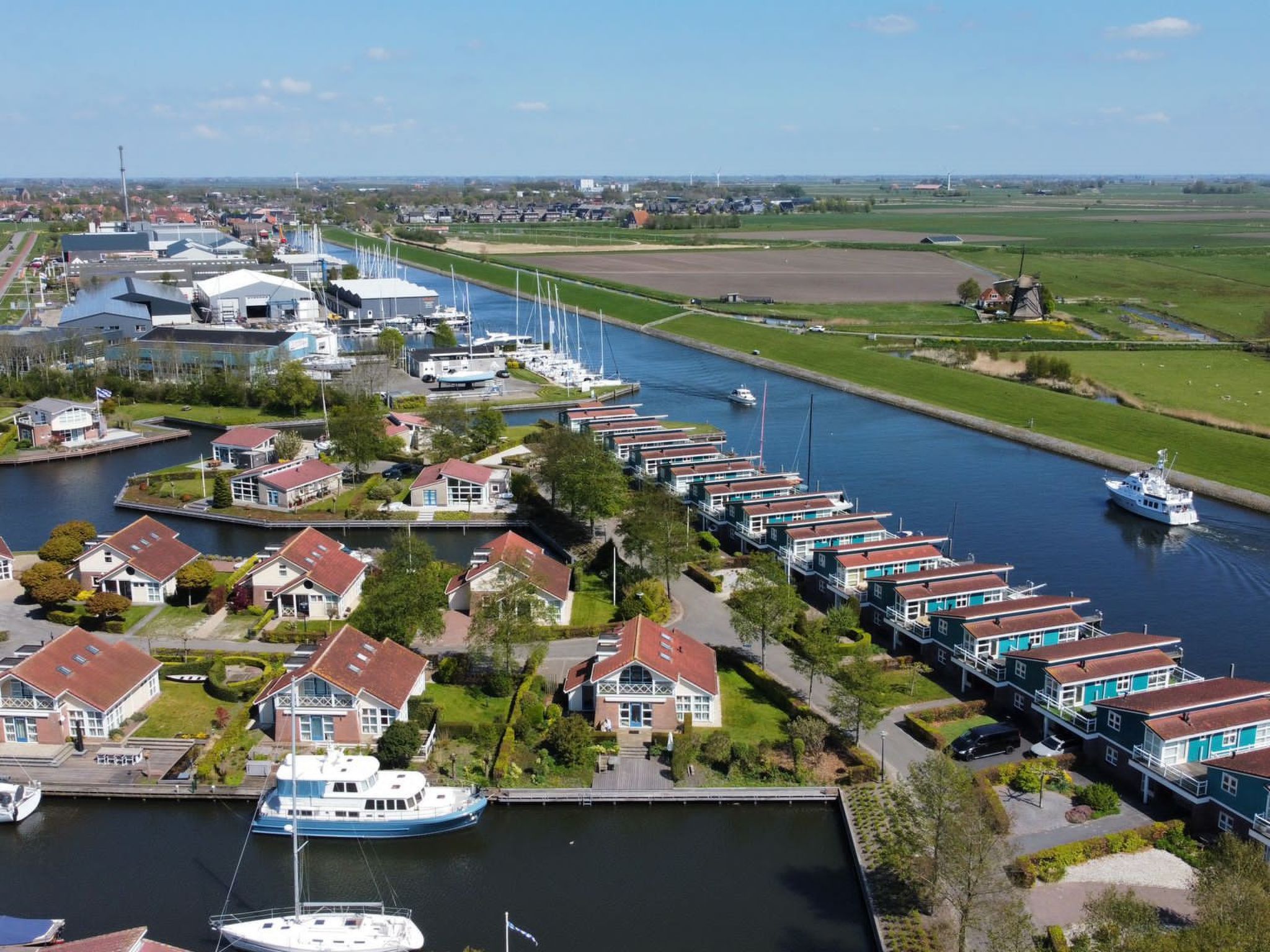 Ferienvilla Sudersee direkt am Wasser-Image-tags.info