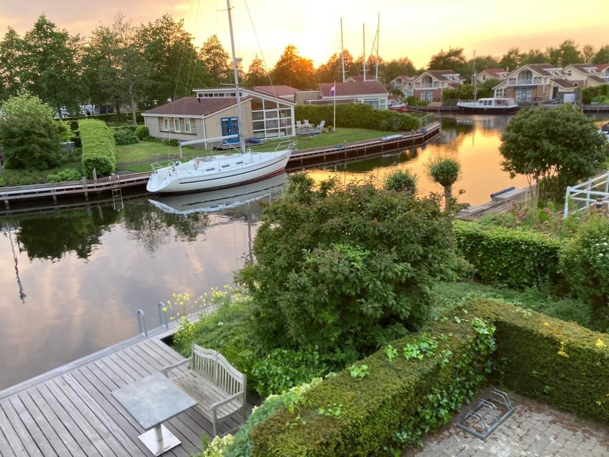 Ferienvilla Sudersee direkt am Wasser-Image-tags.info