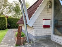 Vrijstaande bungalow aan meer in Anjum, 500m van het water - thumbnail 4
