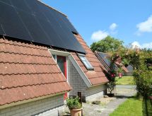 Vrijstaande bungalow aan meer in Anjum, 500m van het water - thumbnail 5