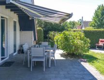 Knusse bungalow aan het water in Anjum, Friesland – hond welkom - thumbnail 2