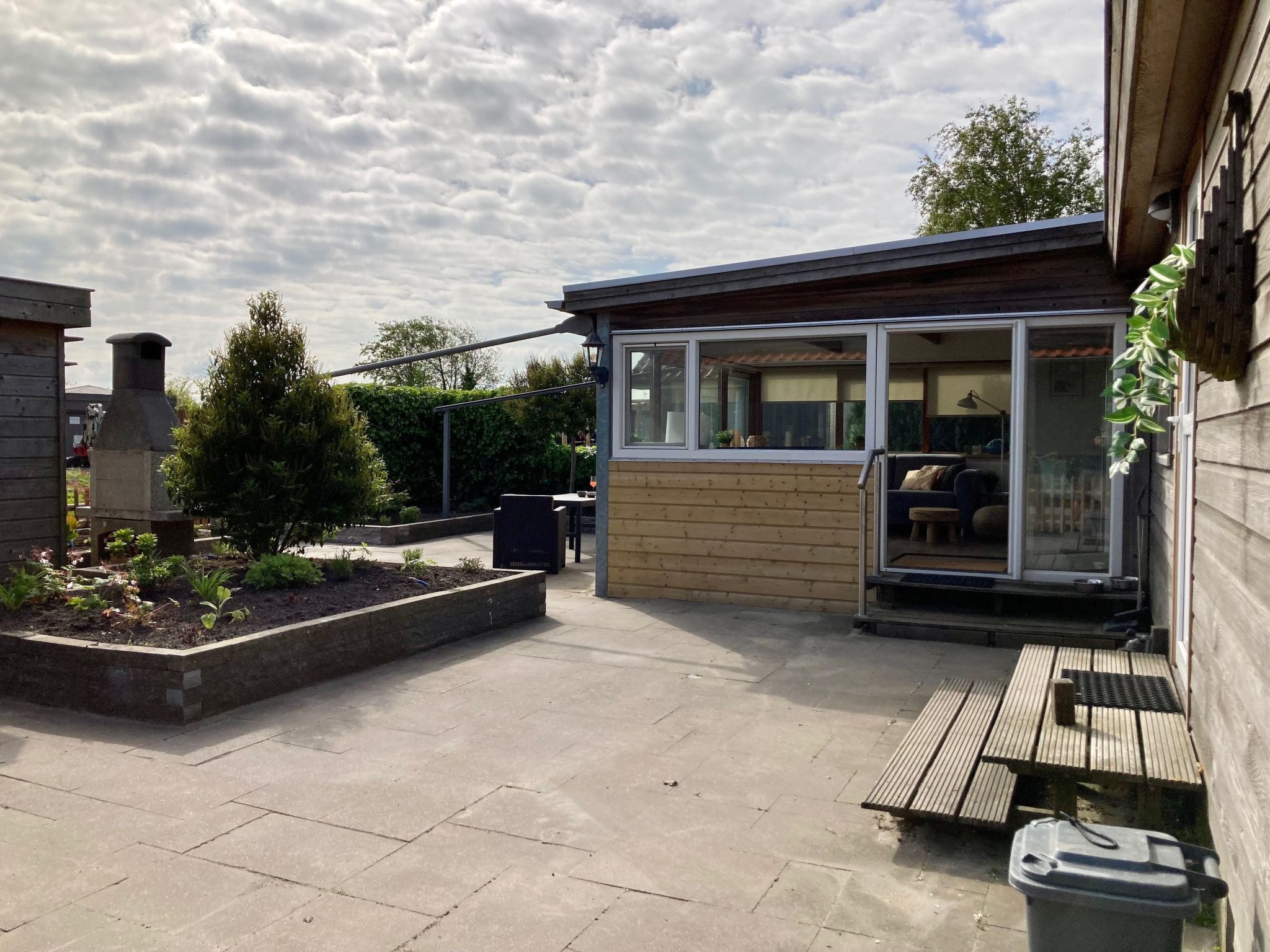 Chalet Ufergrundstück mit eigenem Angelplatz-Inside