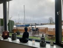 Knusse bungalow aan het Lauwersmeer in Anjum, Friesland - thumbnail 6