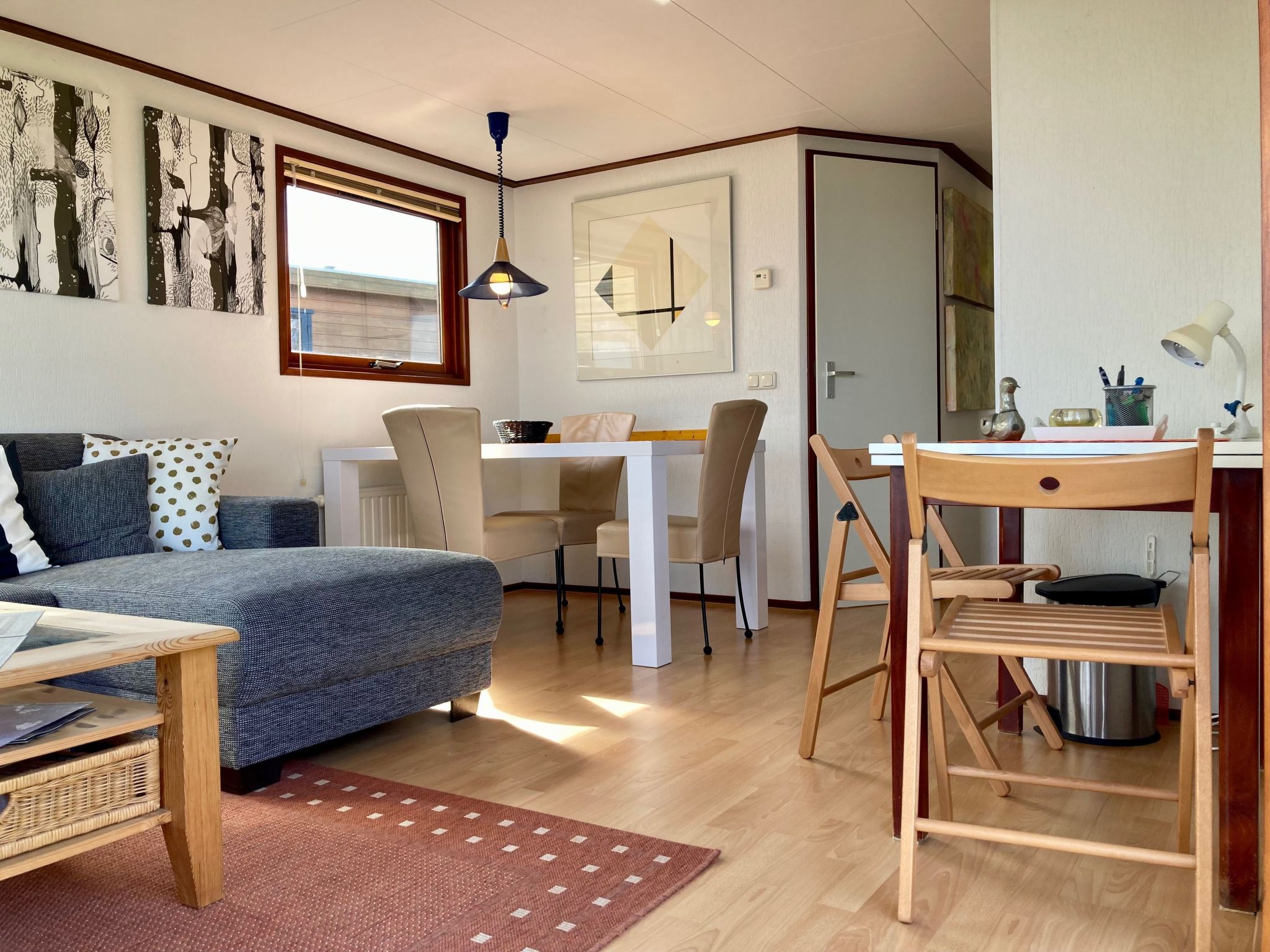 Haus Sonnenschein mit Blick auf das Lauwersmeer-Drinnen