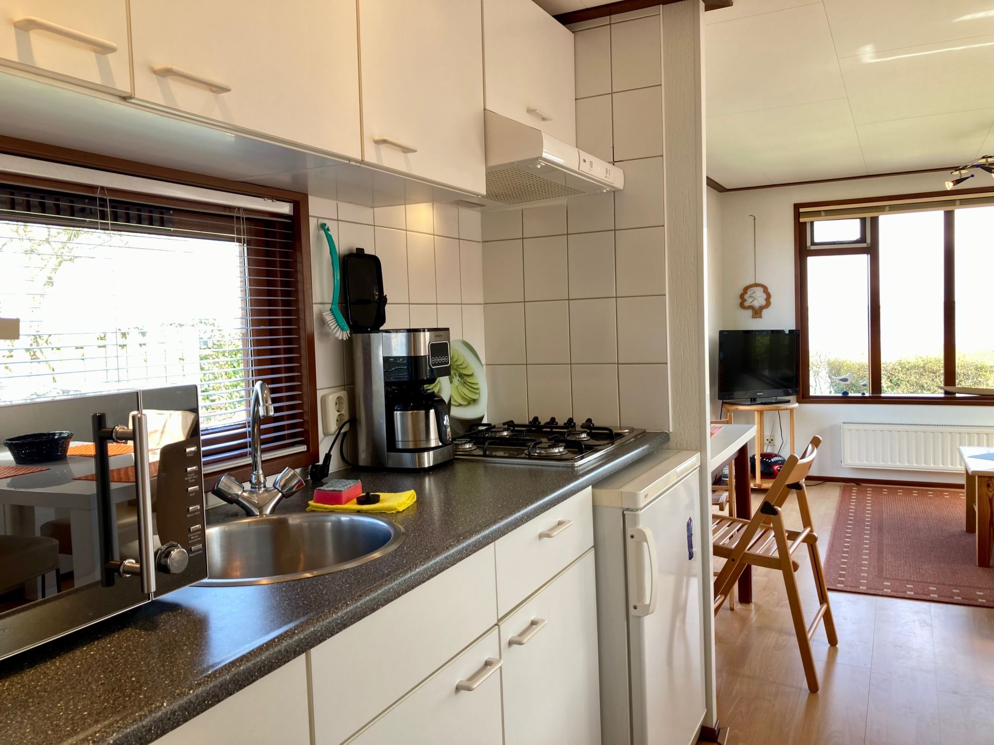 Haus Sonnenschein mit Blick auf das Lauwersmeer-Drinnen