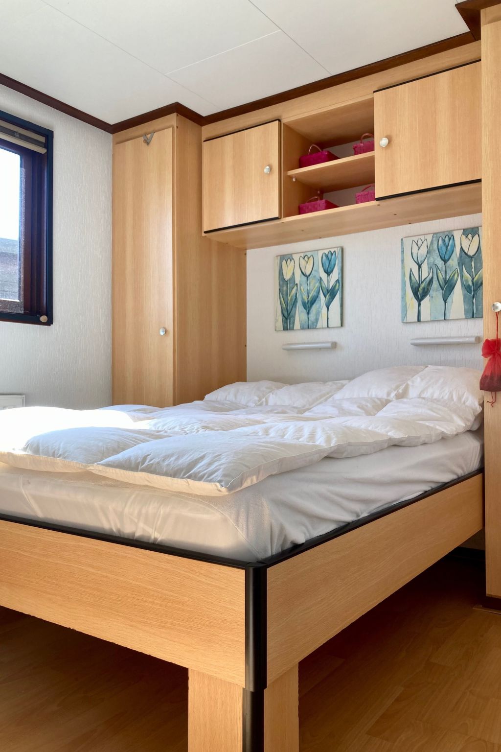 Haus Sonnenschein mit Blick auf das Lauwersmeer-Drinnen