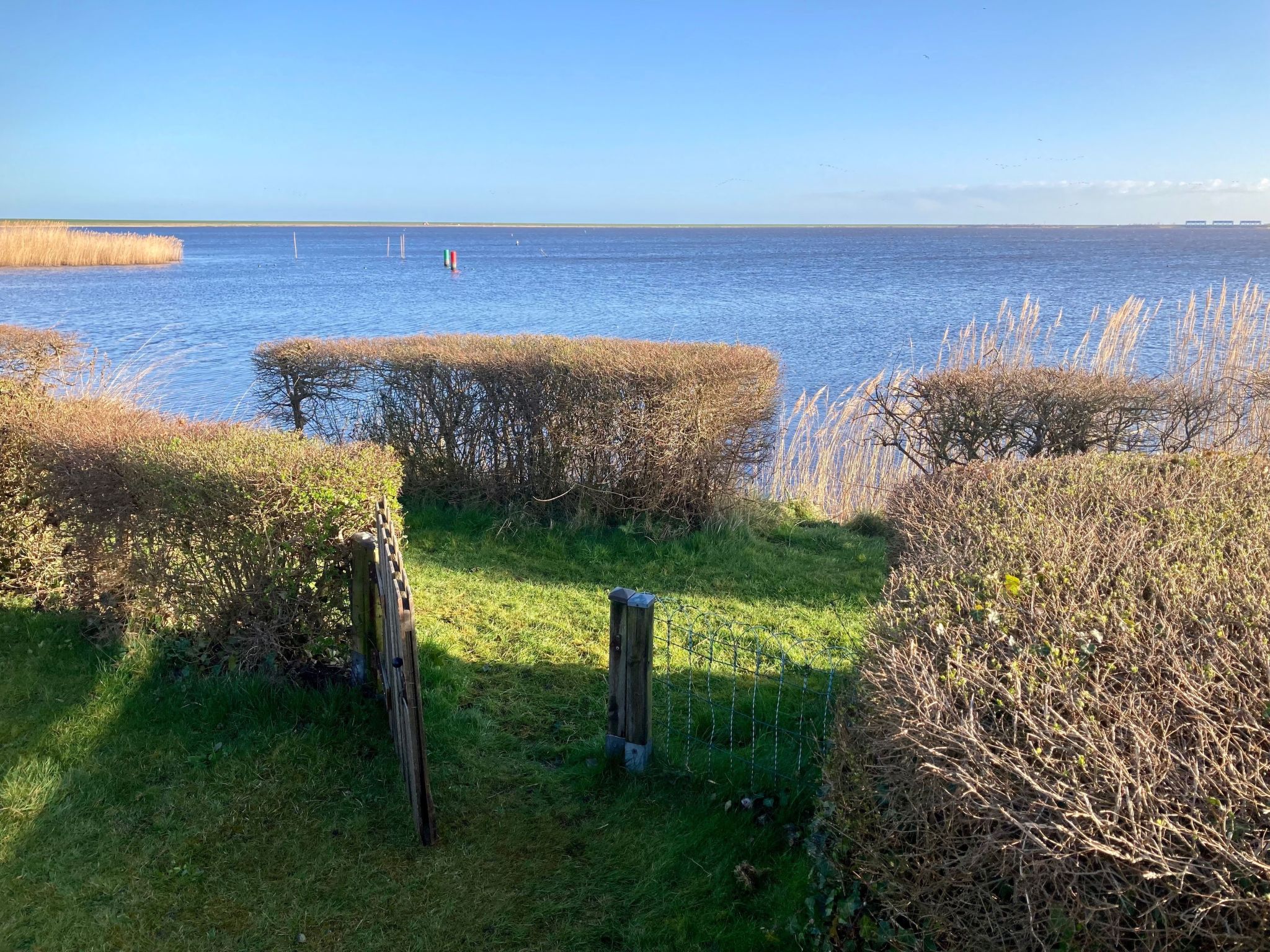 Haus Sonnenschein mit Blick auf das Lauwersmeer-Drinnen