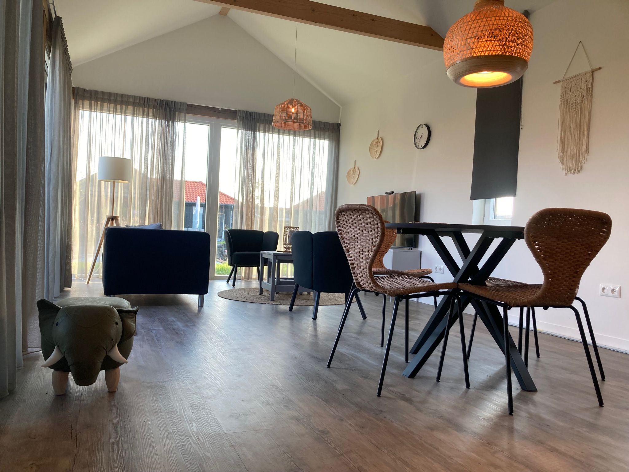 Chalet Ufergrundstück mit eigenem Angelplatz-Inside