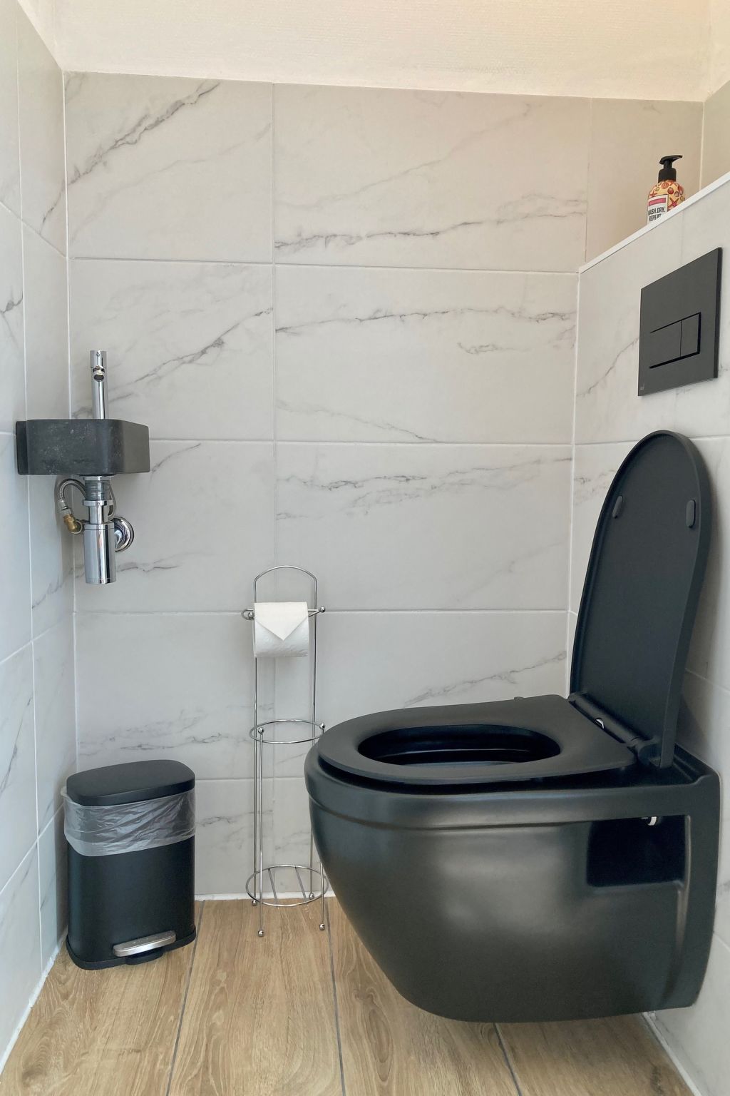 155 Joke am Deich-Binnen