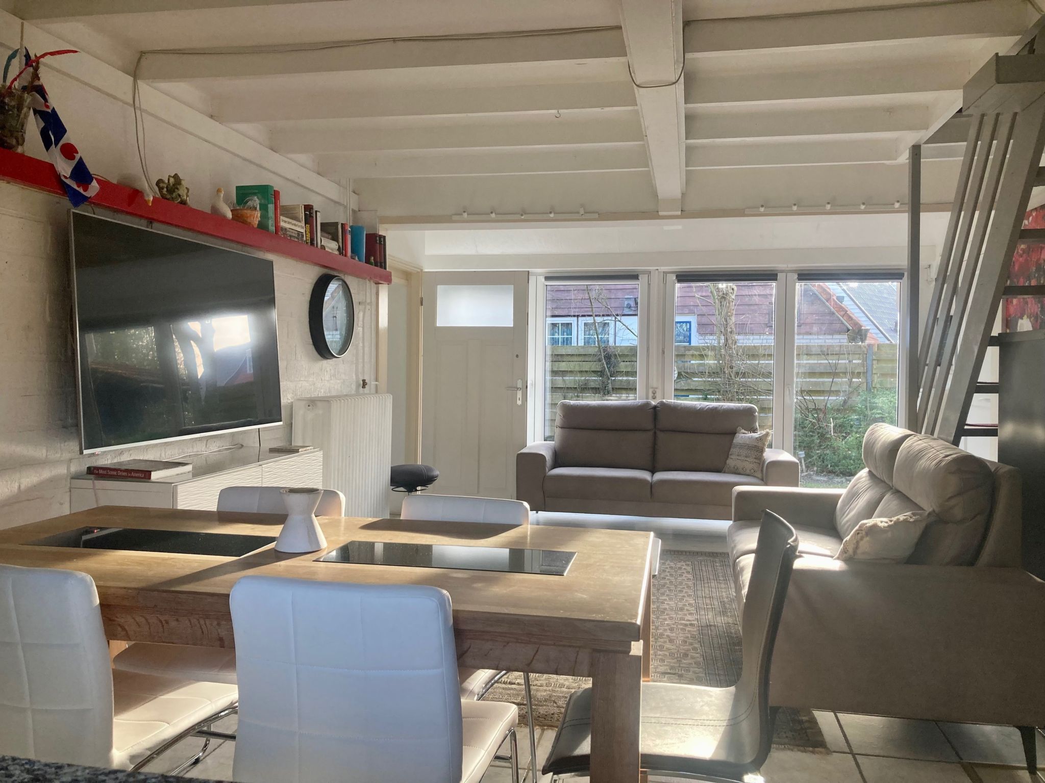 Ruhiges Ferienhaus mit großer offener Küche-Drinnen